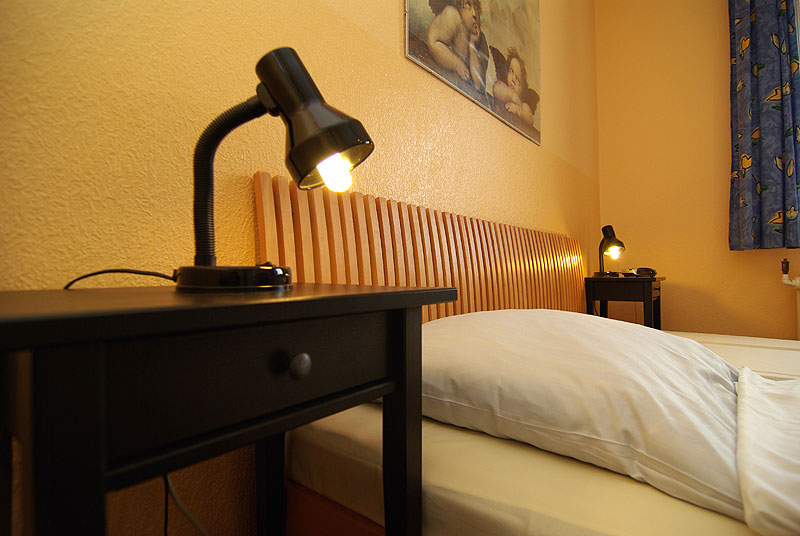 2-Zimmer Ferienwohnung Berlin-City Oase 3