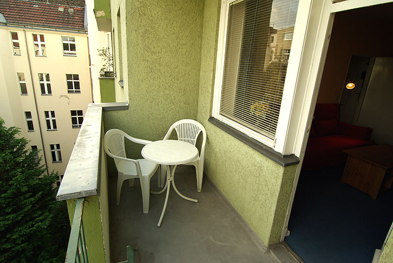 2-Zimmer Ferienwohnung Berlin-City Oase 3